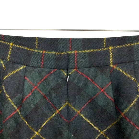 L.L. Bean Skirt Womens Sz 8 Green Tartan Plaid Wool A-Line Lined Back‎ Zip - Picture 4 of 9